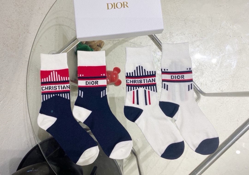 DIOR